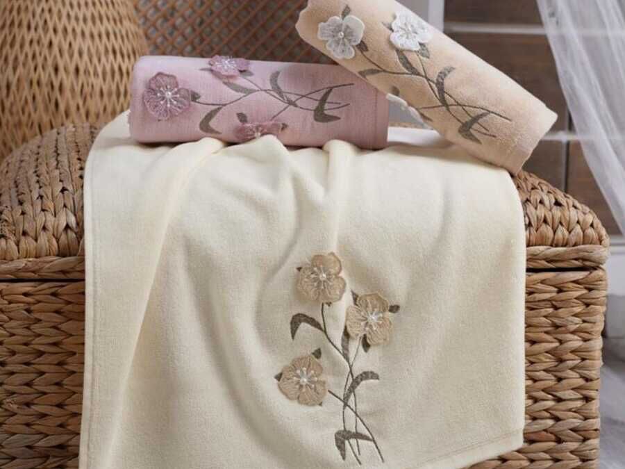 Fancy Colorful Daisy Bamboo 3 Pcs Hand Face Towel
