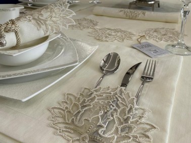 Handcrafted Sycamore 34 Piece Placemat Set Cream With French Lace - Thumbnail