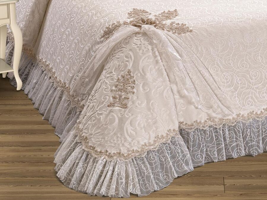 French Guipure Aleyna Blanket Set Cream