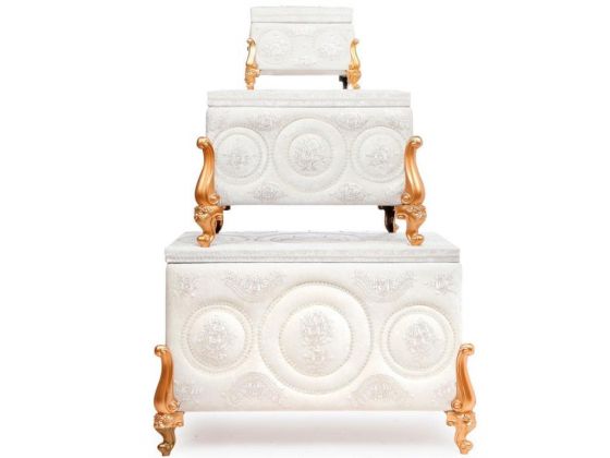 French Guipure Geometric 3-Piece Dowry Chest Cream