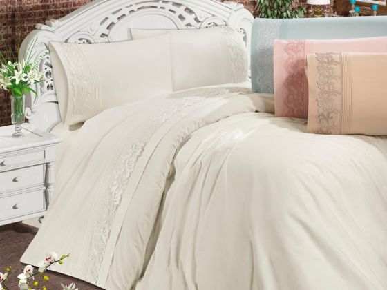 French Guipure Heart Duvet Cover Set 4 Colors