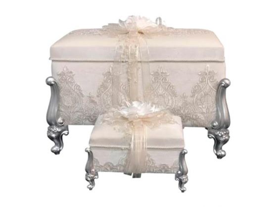 French Guipure Square Tulle Begonville 2 Pcs Dowery Chest Cream