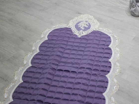 French Guipure Minel Quilted Velvet Prayer Rug Lilac