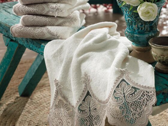  French Laced Sude Dowry Bamboo Towel Cream