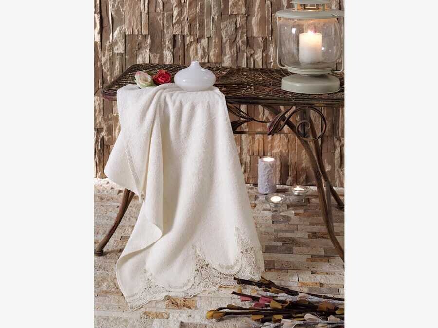Dantela - French Guipure Sultan Dowry Bamboo Towel - Cream Dantela - French Guipure Sultan Dowry Bamboo Towel - Cream