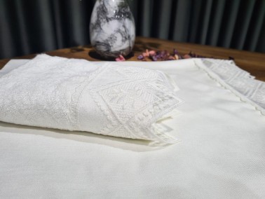 French Guipure Lace Towel Bundle Set 2 pcs Cream - Thumbnail