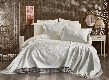 Dowry World - طقم مفارش سرير عرائسي 9 قطع كريم Garden Dowry World - طقم مفارش سرير عرائسي 9 قطع كريم Garden