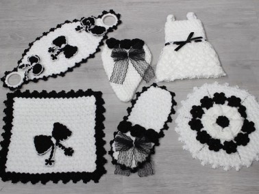 Handcrafted Black and White Bride Groom Set of 6 Washcloths - Thumbnail