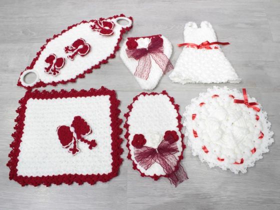 Handmade Claret Red White Bride Groom Set of 6 Body/Bath Sponges & Loofahscloths