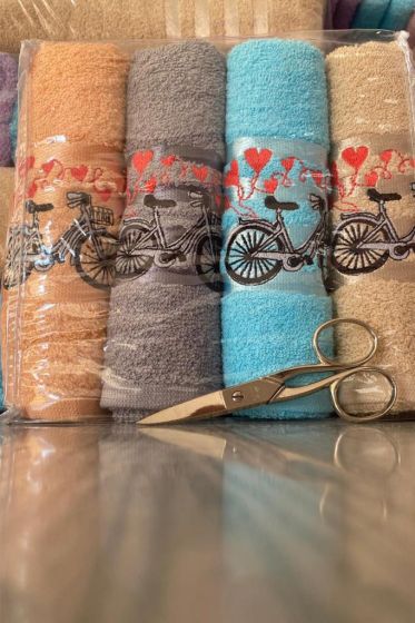 Happy Bicycle Embroidered Towels Set 50x90 cm 4 pcs