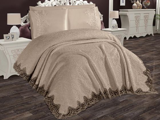 Happy French Guipure Double Blanket Set Cappucino