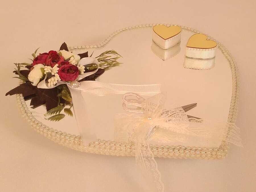 Dowry World - Heart Engagement's Tray With Pearl - Cream