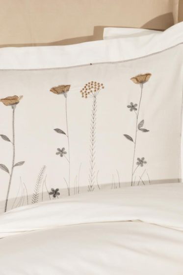 İpek Embroidered Full Size Duvet Cover Set, Duvet Cover 200x220, Sheet 240x260, Cream - Cappucino