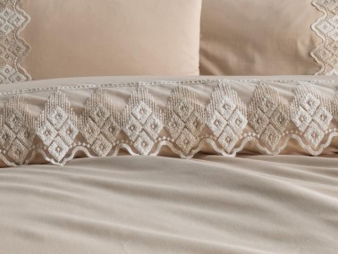 Irina Duvet Cover French Lace Cappucino - Thumbnail