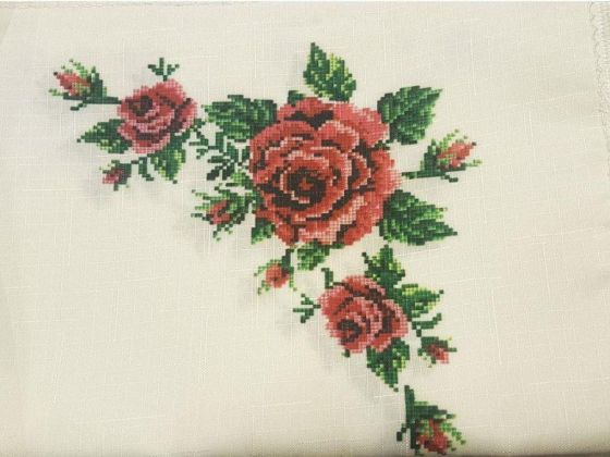  Cross Stitch Printed Laced Tablecloth Set 18 Pieces Maroon