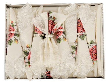 Çeyiz Diyarı - Cross-stitch Rose Printed Guipure Table Cloth Set 18 Pieces Burgundy Çeyiz Diyarı - Cross-stitch Rose Printed Guipure Table Cloth Set 18 Pieces Burgundy