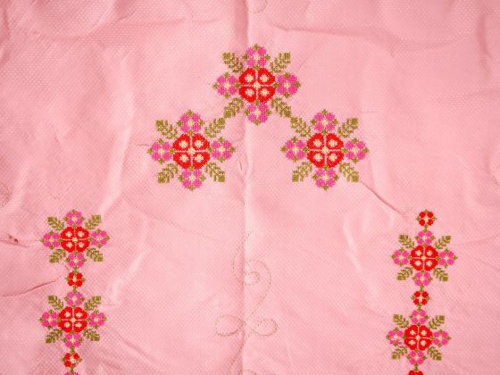  Cross Stitch Embroidery Clover Satin Prayer Rug Red
