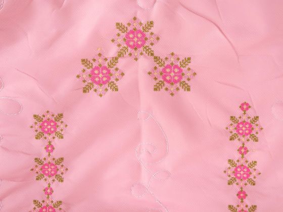 Canvas Embroidery Clover Satin Prayer Rug Pink