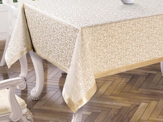Kdk Carefree Striped Table Cloth 160x220 Cm Cappucino