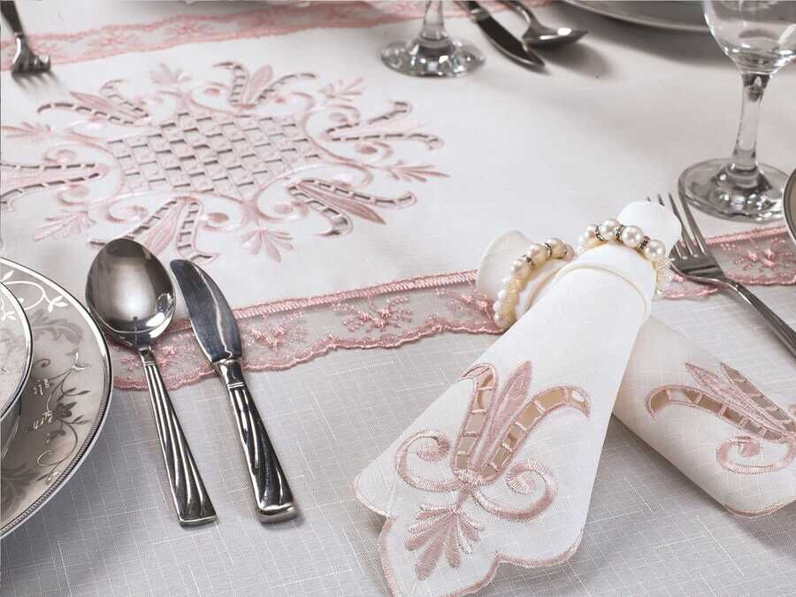 
Tulip Embroidered Lacy Rectangular Tablecloth Set 26 Piece Cream Powder