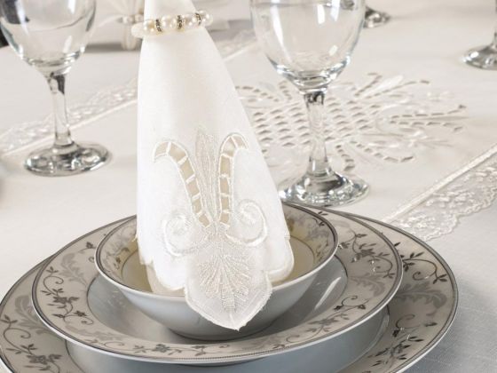 Tulip Embroidered Lacy 8 Person Table Cloth Set Cream Cream