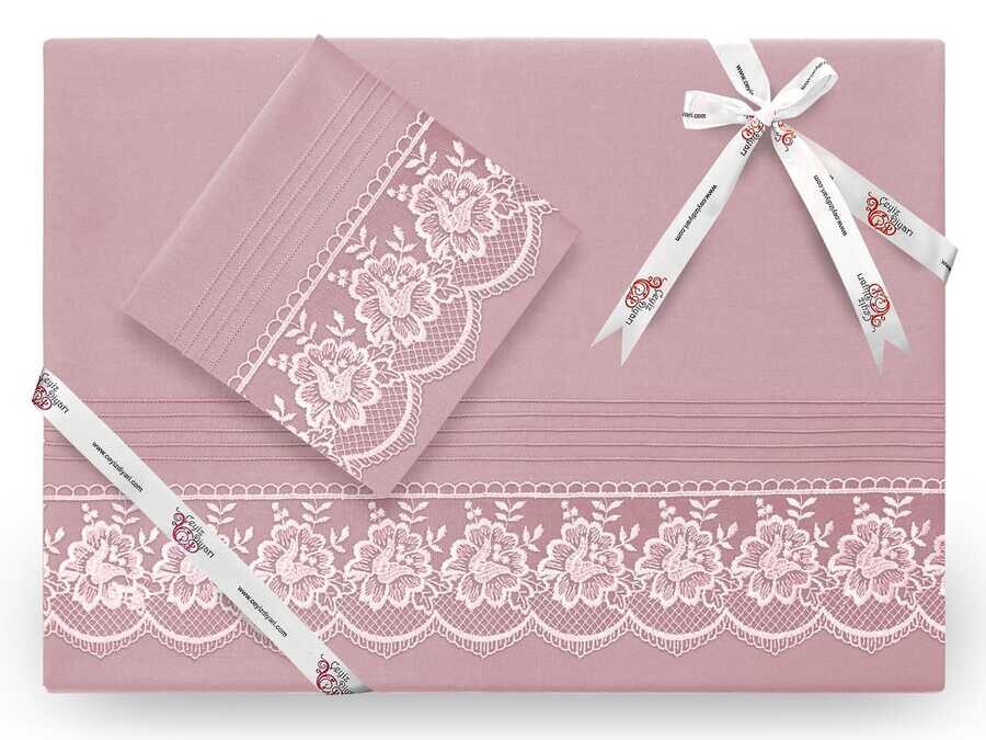 Dowry World - Lalezar طقم غطاء لحاف مطرز بالتطريز الفرنسي لون وردي فاتح