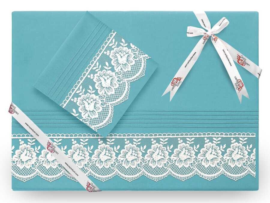 Dowry World - Lalezar Lüx طقم غطاء لحاف مطرز بالتطريز الفرنسي لون البترولي Dowry World - Lalezar Lüx طقم غطاء لحاف مطرز بالتطريز الفرنسي لون البترولي