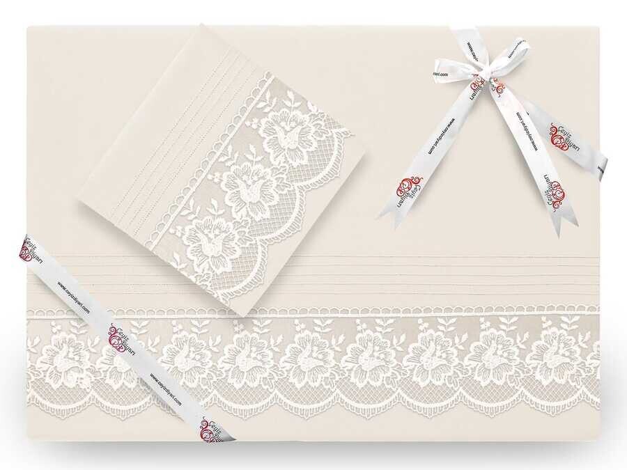 Dowry World - Lelazar Lux French Laced Duvet Cover Set Cream Dowry World - Lelazar Lux French Laced Duvet Cover Set Cream