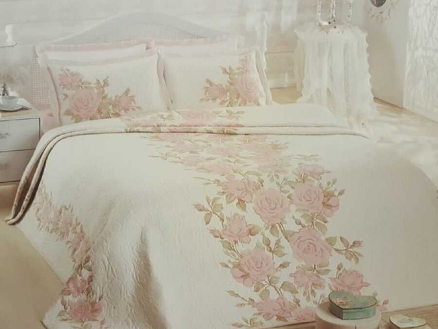  Laura Double Bed Cover