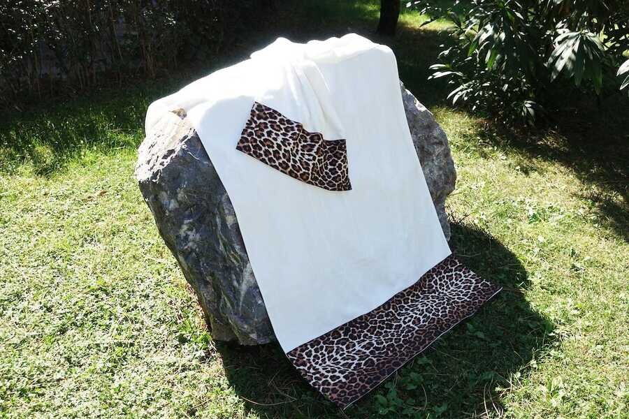 Leopard Patterned Bamboo Bathroom 2-Towel Set - Thumbnail