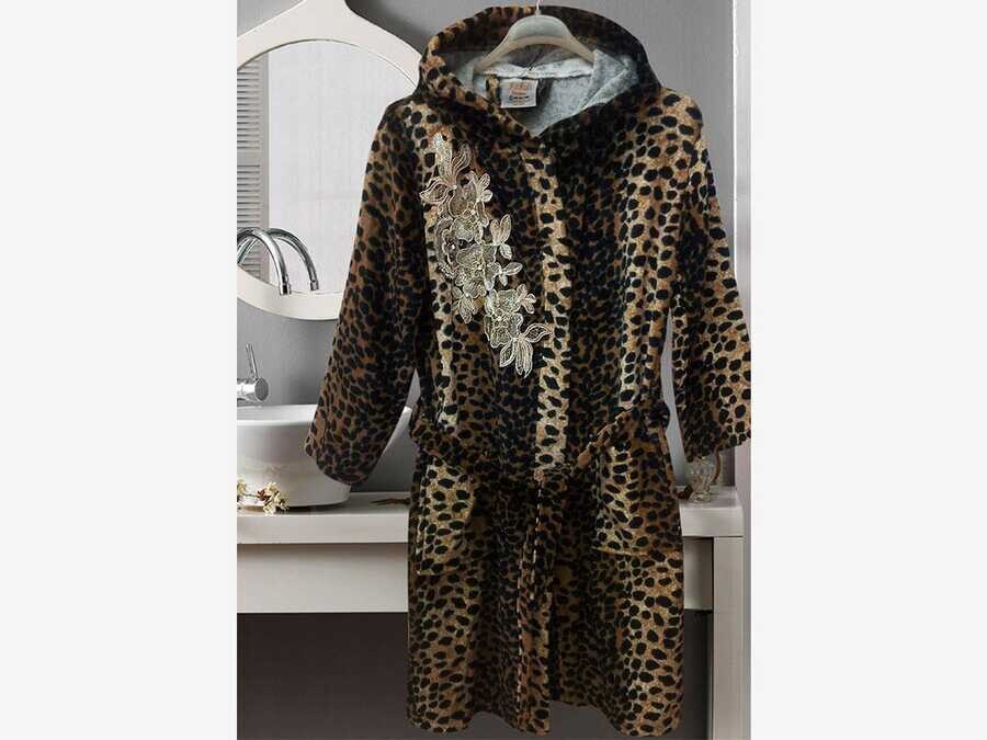 Dowry World - Leopard Pattern Hooded Women's Bathrobe Dowry World - Leopard Pattern Hooded Women's Bathrobe