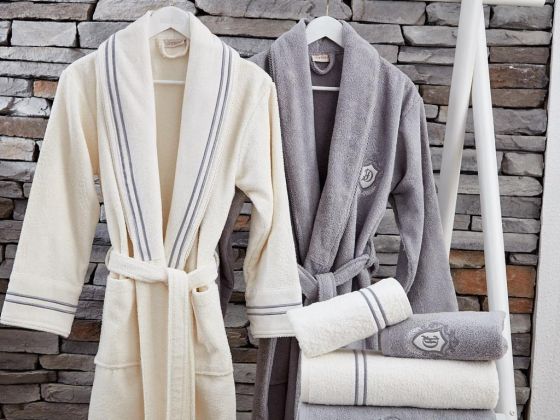 Line 6 pcs Embroidered Cotton Bathrobe Set