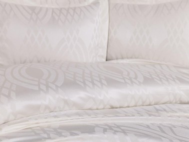 Mallorca Bedspread Set 3pcs, Coverlet 240x250, Pillowcase 50x70, Double Size, Cream - Thumbnail
