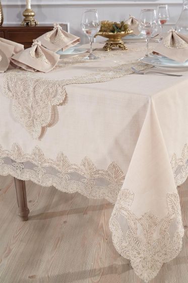 Midye Dinner/Lunch Set 18 pcs, Tablecloth 160x220, Runner 35x150, Napkins, Ring Cappucino