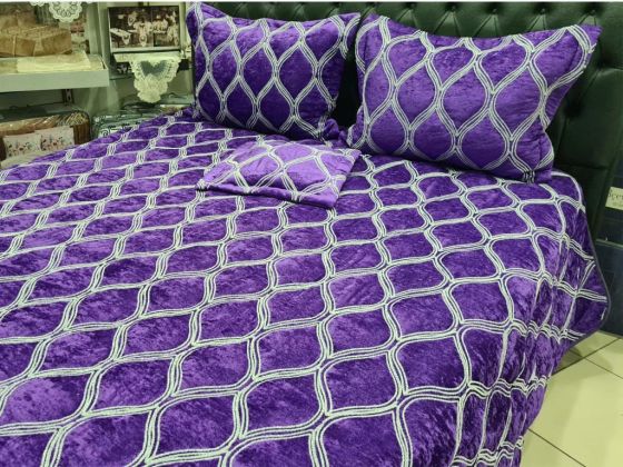 Motto Double size Bedspread Set, Coverlet 260x260 with Pillowcase Velvet Fabric, Plum