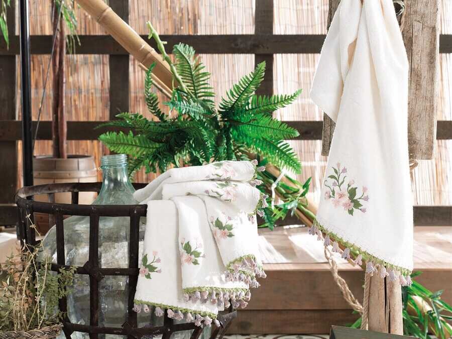  Embroidered Manolya Handcrafted Dowry Bamboo Towel Cream - Thumbnail