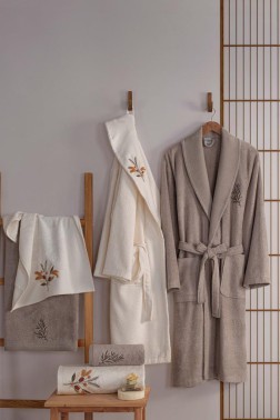 Çeyiz Diyarı - Nova Embroidered 6 Pcs Bamboo Bathrobe Set, Bathrobe, Hair Towel 50x90, Bath Towel 70x140 Cream Mink Çeyiz Diyarı - Nova Embroidered 6 Pcs Bamboo Bathrobe Set, Bathrobe, Hair Towel 50x90, Bath Towel 70x140 Cream Mink