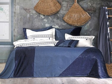 Dowry World - طقم غطاء سرير مزدوج مع تلبيسه لحاف - رمادي غامق Olimpos Dowry World - طقم غطاء سرير مزدوج مع تلبيسه لحاف - رمادي غامق Olimpos