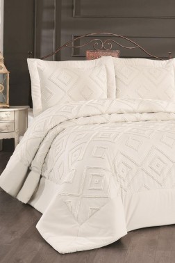 Çeyiz Diyarı - Panula Chenille Double Size Quilted Bedspread Set, Coverlet 260x260 with Pillowcase, King Size, Jacquard Fabric Cream Çeyiz Diyarı - Panula Chenille Double Size Quilted Bedspread Set, Coverlet 260x260 with Pillowcase, King Size, Jacquard Fabric Cream