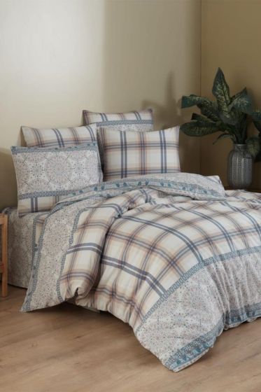 Piroska Bedding Set 3 Pcs, Duvet Cover 160x200, Sheet 160x240, Pillowcase, Single Size, Self Patterned, Queen Bed Daily use Beige
