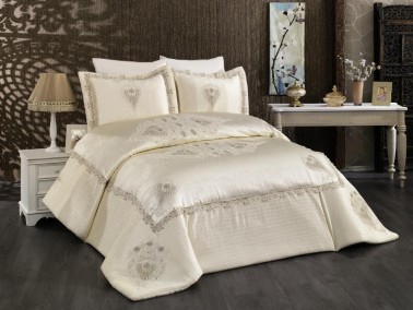 Rana Embroidered Velvet Double Bedspread Cream - Thumbnail