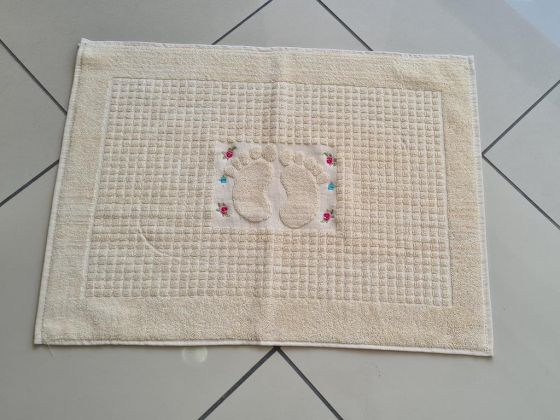 Rose Embroidered Cotton Foot Towel 50x70 cm Cream