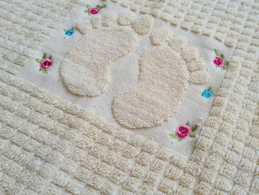 Rose Embroidered Cotton Foot Towel 50x70 cm Cream - Thumbnail