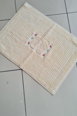 Rose Embroidered Cotton Foot Towel 50x70 cm Cream - Thumbnail