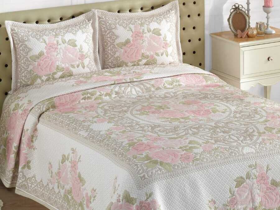 
Rose Love Double Bed Cover - Thumbnail