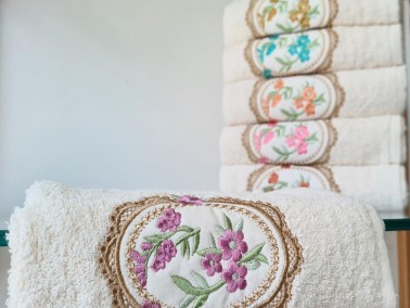 Roseland Cotton Embroidered Hand and Face Towel Set 50x 90 cm 6 Pcs - Thumbnail