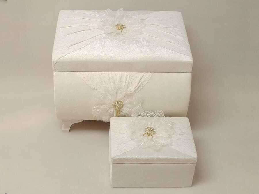 Dowry World - Sahne Fiyonklu 2'li Çeyiz Sandığı Krem Dowry World - Sahne Fiyonklu 2'li Çeyiz Sandığı Krem