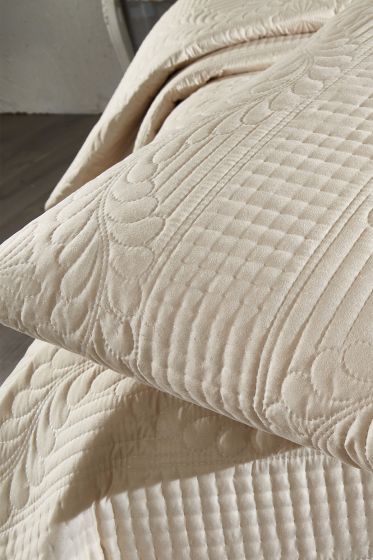 Sena Quilted Coverlet Set 180x230 Pillowcase 50x70 Single Size Light Cappucino