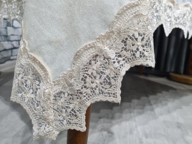 Seren Lacy Velvet Tablecloth 160x220 cm Cream - Cappucino - Thumbnail
