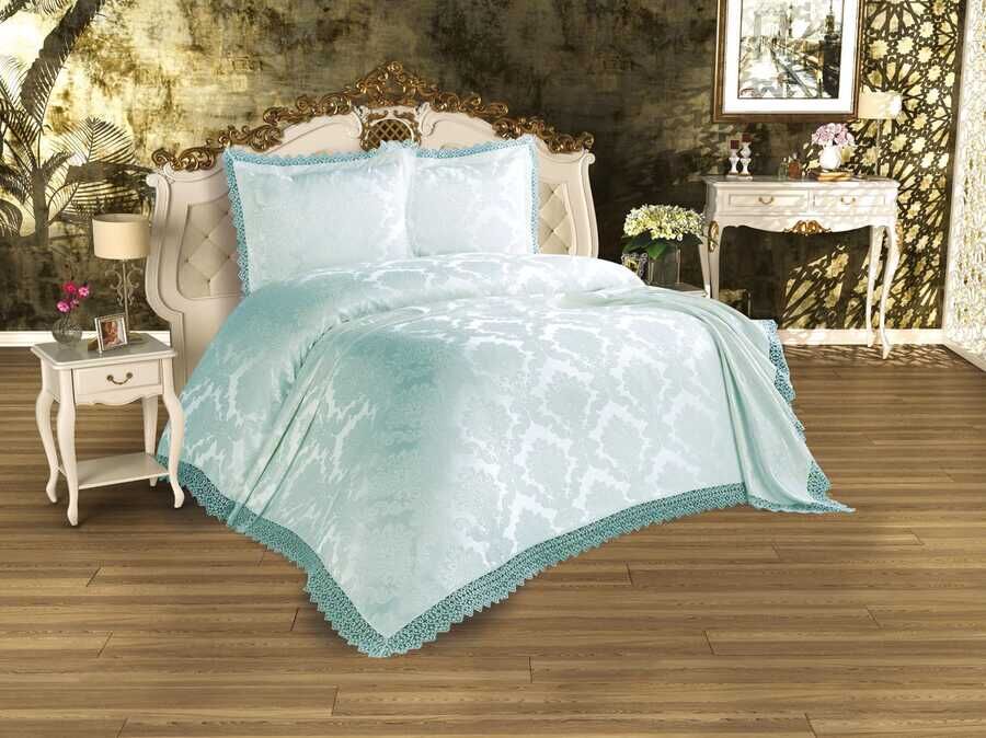 Serra غطاء سرير مطرز بالدانتيل الفرنسي لون النعناع